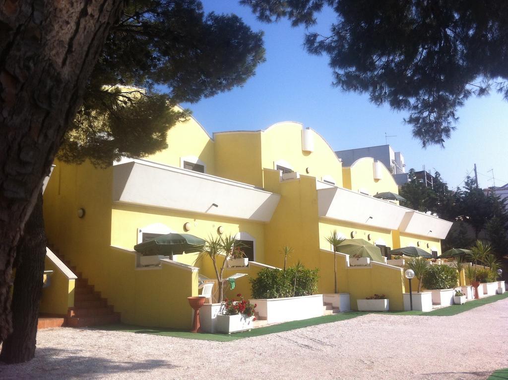 Argeste Club Vacanze Vieste Kültér fotó